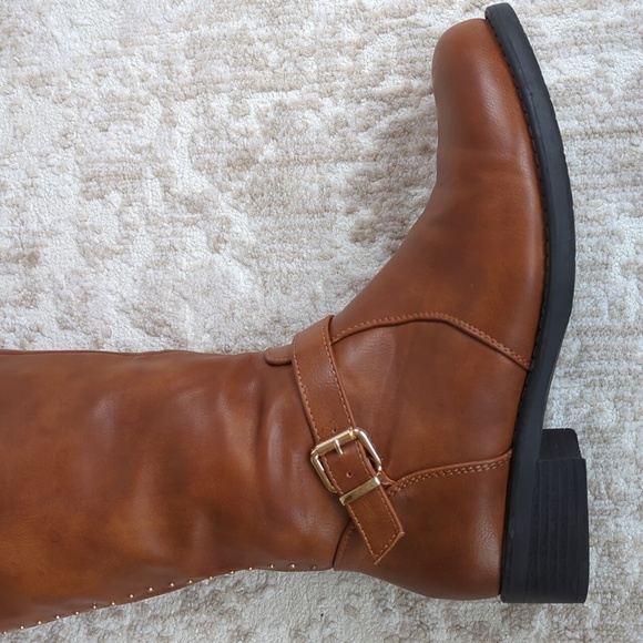 Dream Pairs Intruder-3 Stud Embellished Heeled Tall Boots 9.5 Brown Full Zipper - Picture 8 of 16